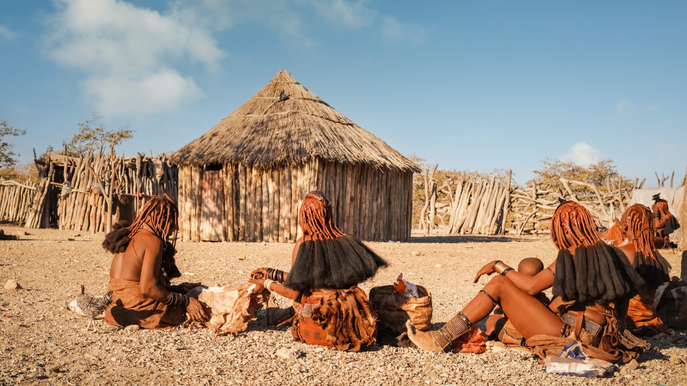 Namibia, la Terra dove l’Ocra racconta la vita degli Himba
